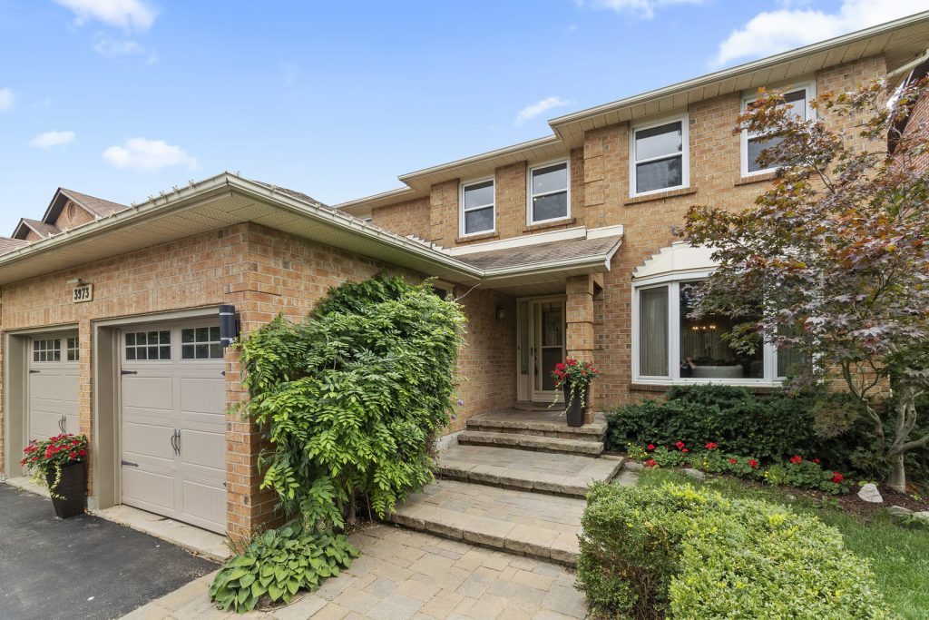 3973 Chadburn Cres, Mississauga