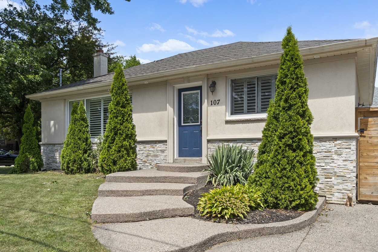 107 Court St N, Milton
