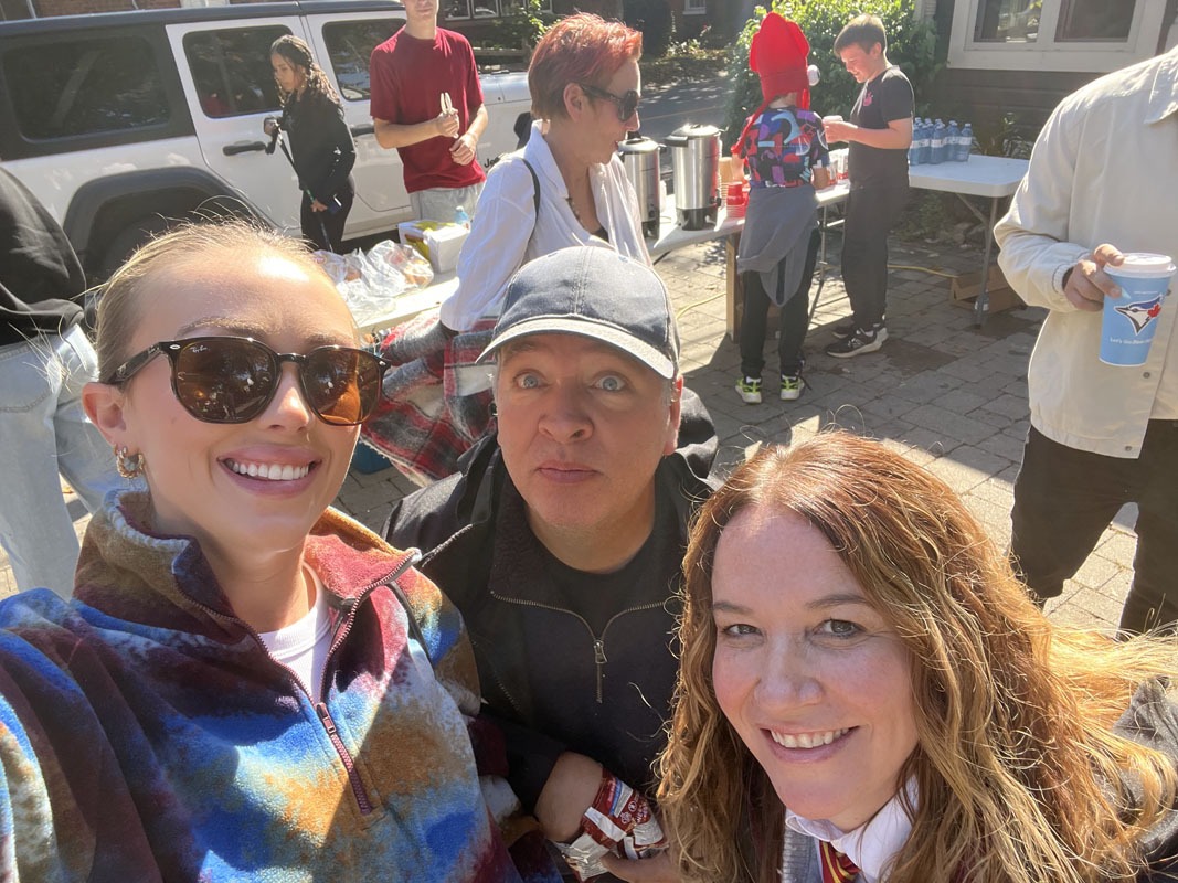 Elaine Jones Team at Pumpkinfest